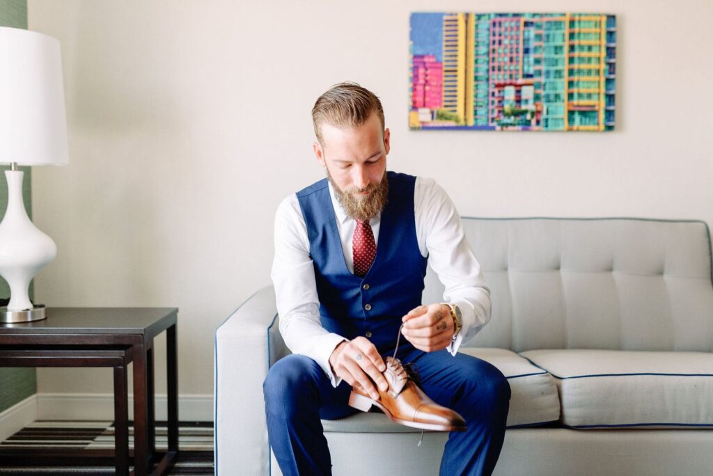 Stylish hipster groom getting ready pipers heath wedding toronto wedding venue jacqueline james photography