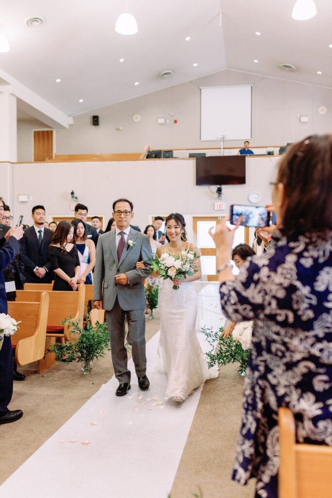 bride dramatic entrance korean wedding ceremony berkeley events toronto wedding jacqueline james photography