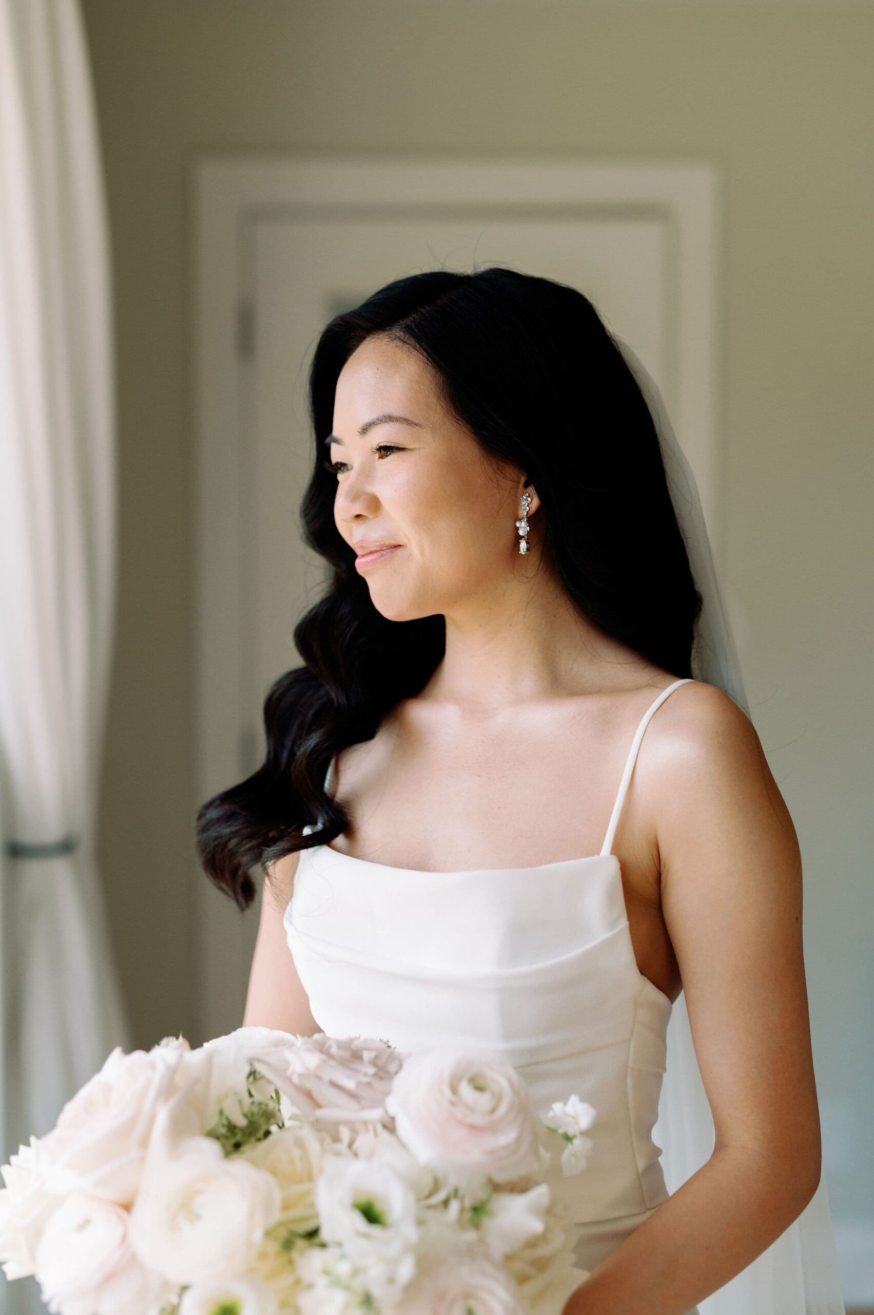 bride getting ready modern editorial portraits classic timeless whistle bear golf club wedding